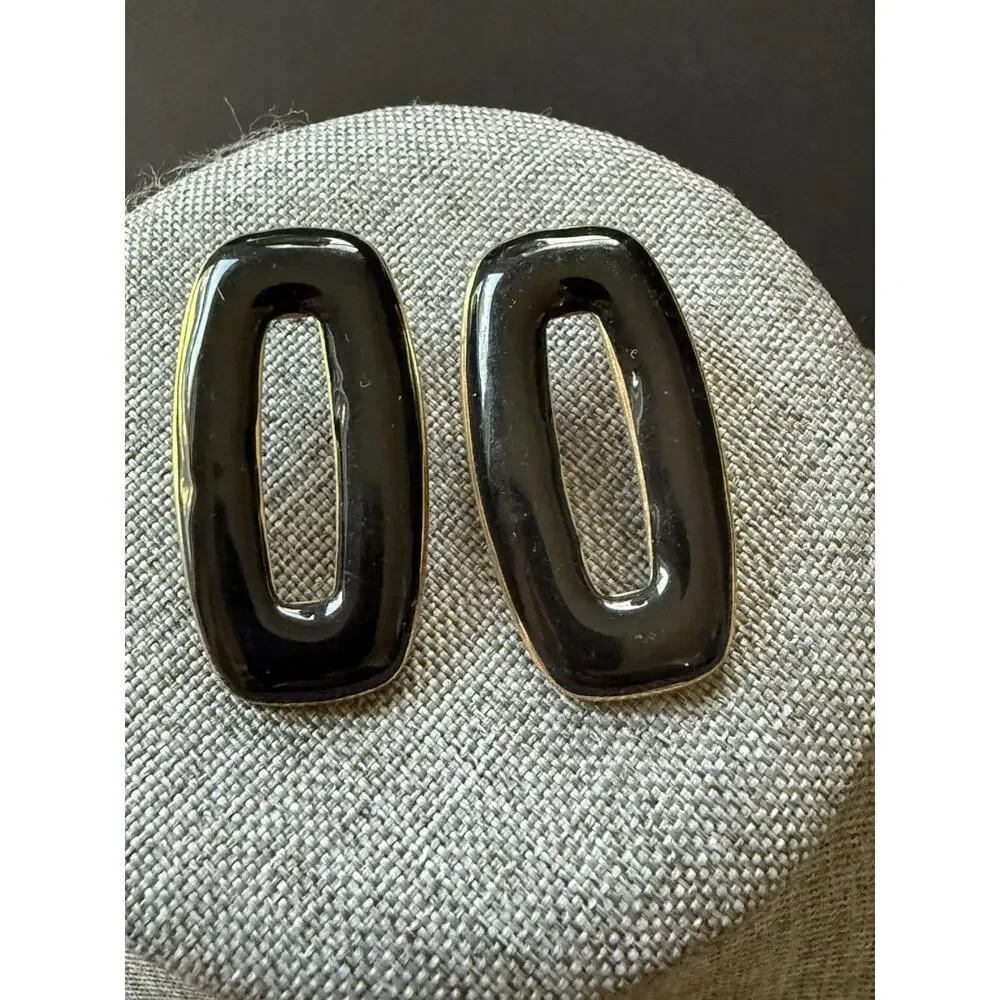 Vintage Enamel Clip On Earring Geometric Black Gold Tone Career 80s 90s Y2K